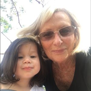 Meet your Posher, Frieda